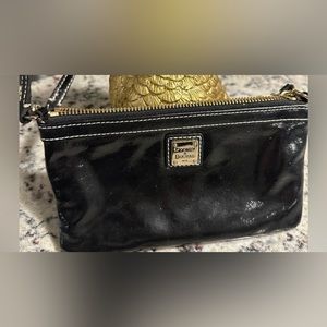 Dooney & Bourke Patent Leather Wristlet EUC